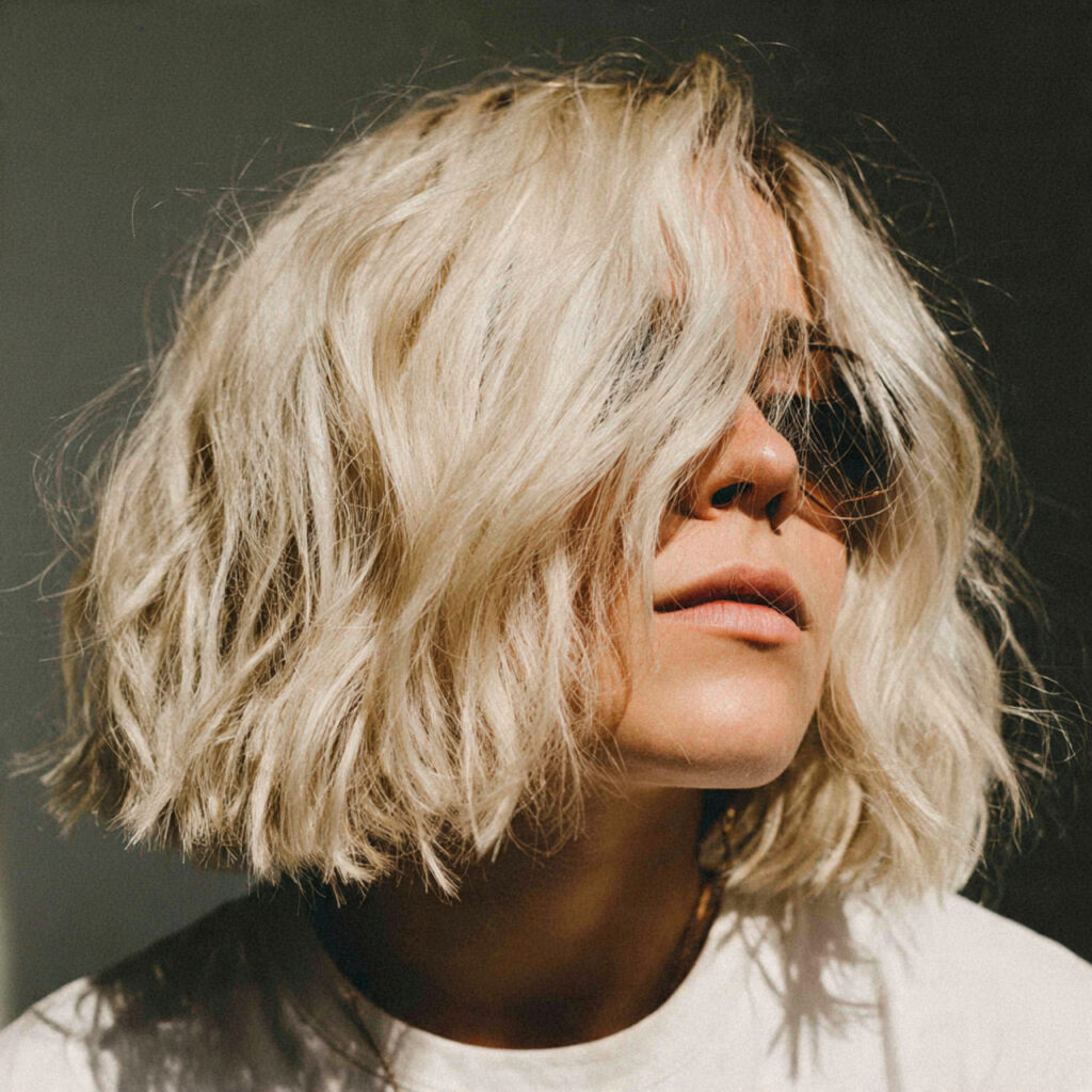 Feathered Blonde Highlights