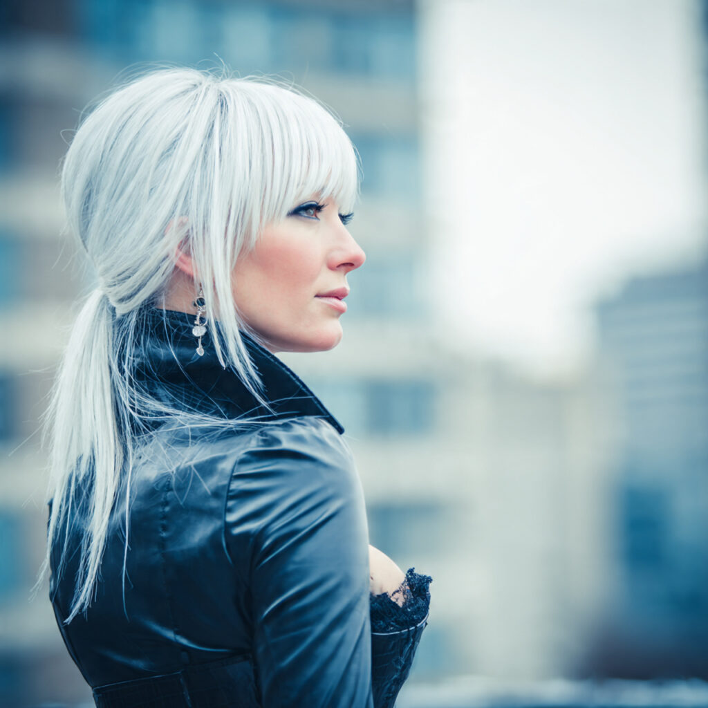 Platinum Blonde Hair with Dark Root Ideas